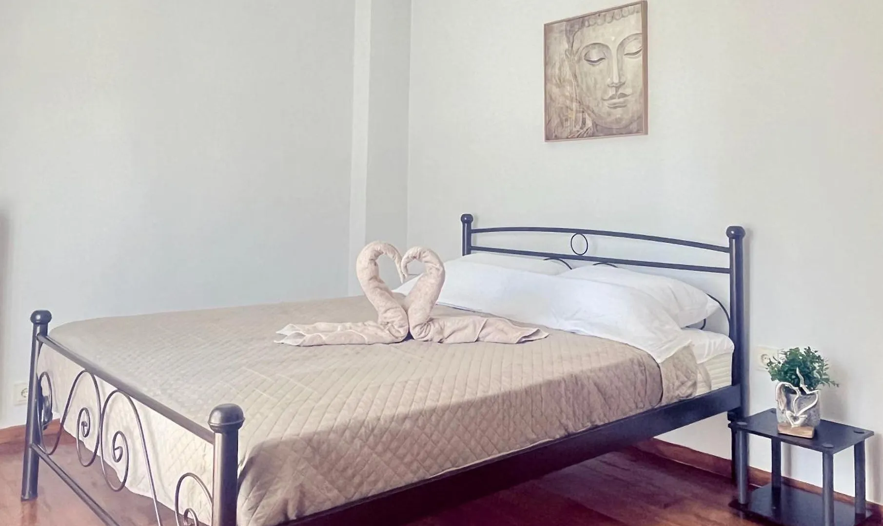 بيت للعطل Thess City House With Parking سالونيك اليونان